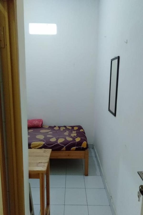 Spot On 90538 Wisma Dewi Syariah Jakarta Ngoại thất bức ảnh